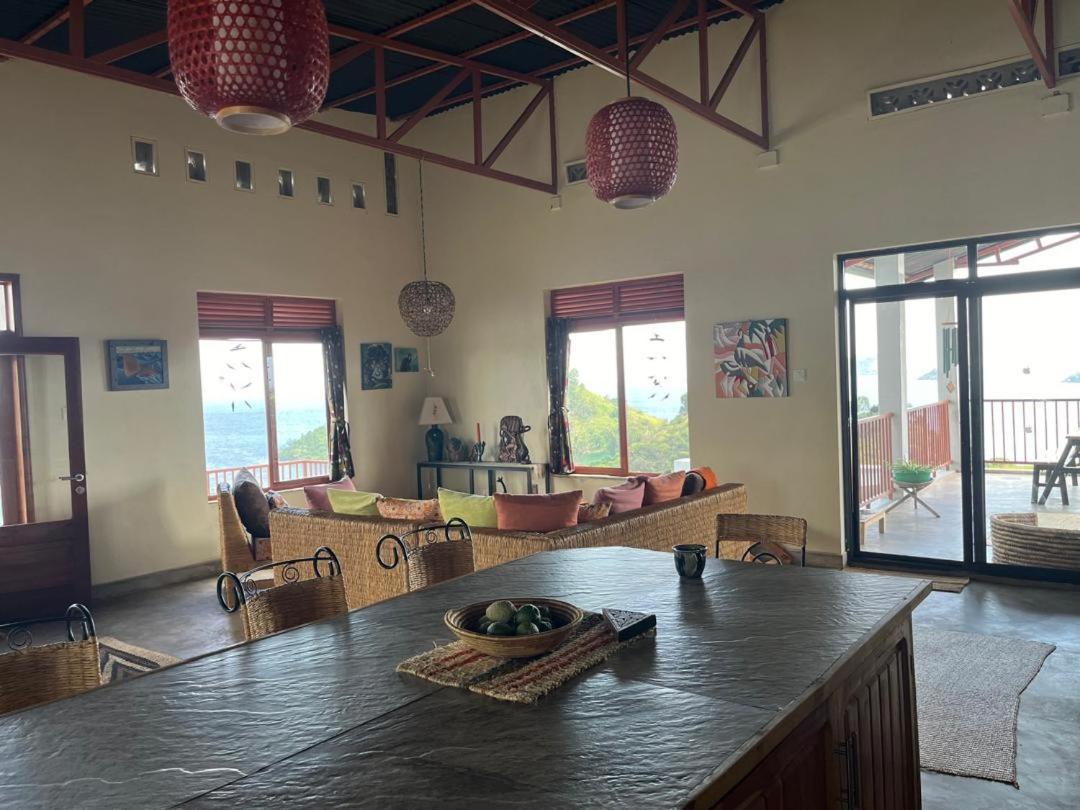 Amazi Land Home And Farm Stay Kibuye Exterior photo